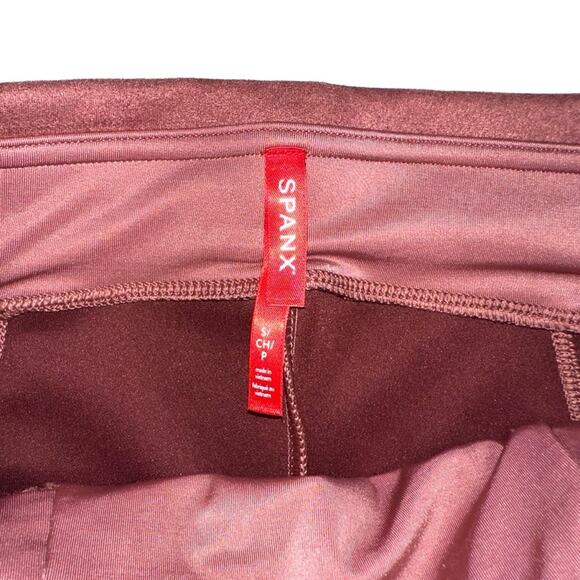 NWT Spanx Faux Suede Pink Leggings in Rich Rose SMALL - Picture 4 of 9